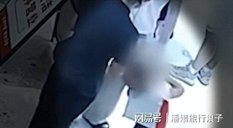 敬一丹刚离开我们，75 岁刘晓庆又因心梗传闻引热议