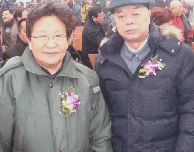 换代与伤病之间，贝尔萨的乌拉圭队拒绝一沉到底