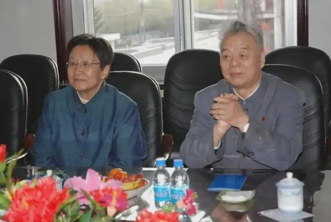 “比C罗还猛”？沃特金斯首秀破门后语出惊人：沙特超已达英超水平！