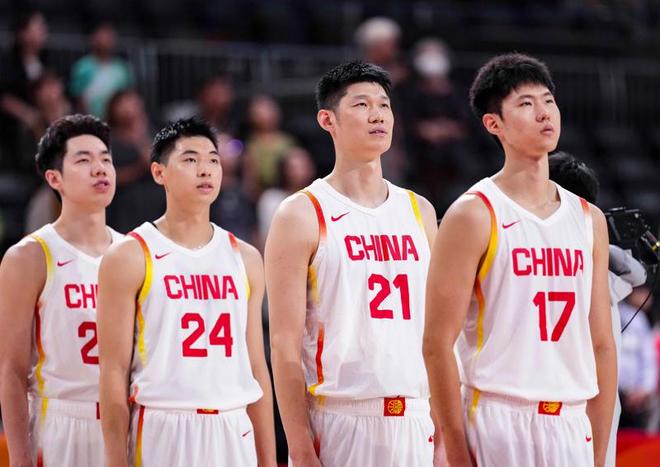 除了先发锋线大将，还有4名球员会是黄蜂今夏可能被送走的对象？
