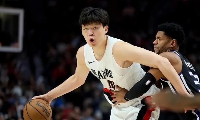 小卡缺阵猛龙真核12中0，鲍尔15+8华子26分，森林狼屠龙夺三连胜